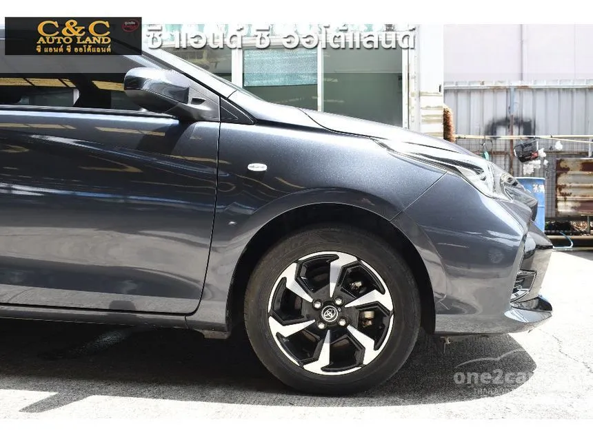 2023 Toyota YARIS Sport Hatchback