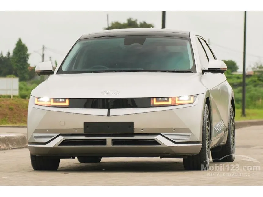 2023 Hyundai IONIQ 5 Signature Long Range SUV