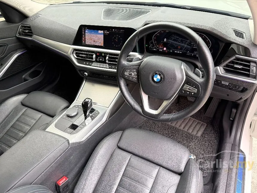 2022 BMW 320i Sport Sedan