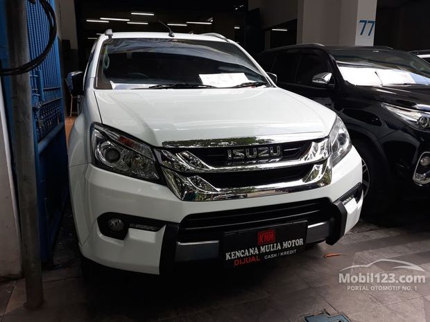 Isuzu Mu-x Mobil Bekas Baru dijual di Indonesia - Dari 