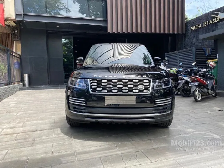 2021 Land Rover Range Rover Vogue Supercharged SUV