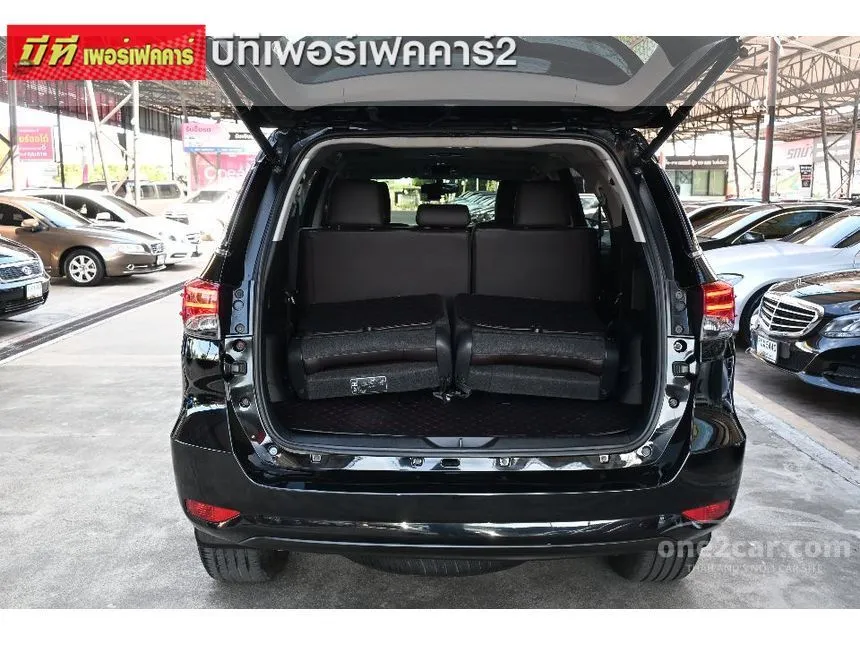 2016 Toyota FORTUNER V SUV