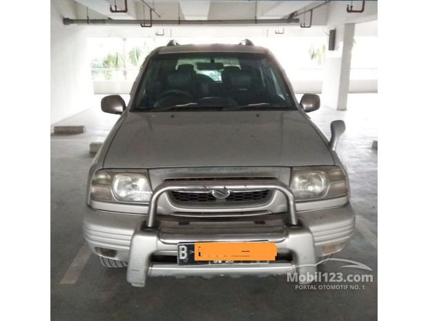 Suzuki Escudo Mobil bekas dijual di Indonesia - Dari 118 