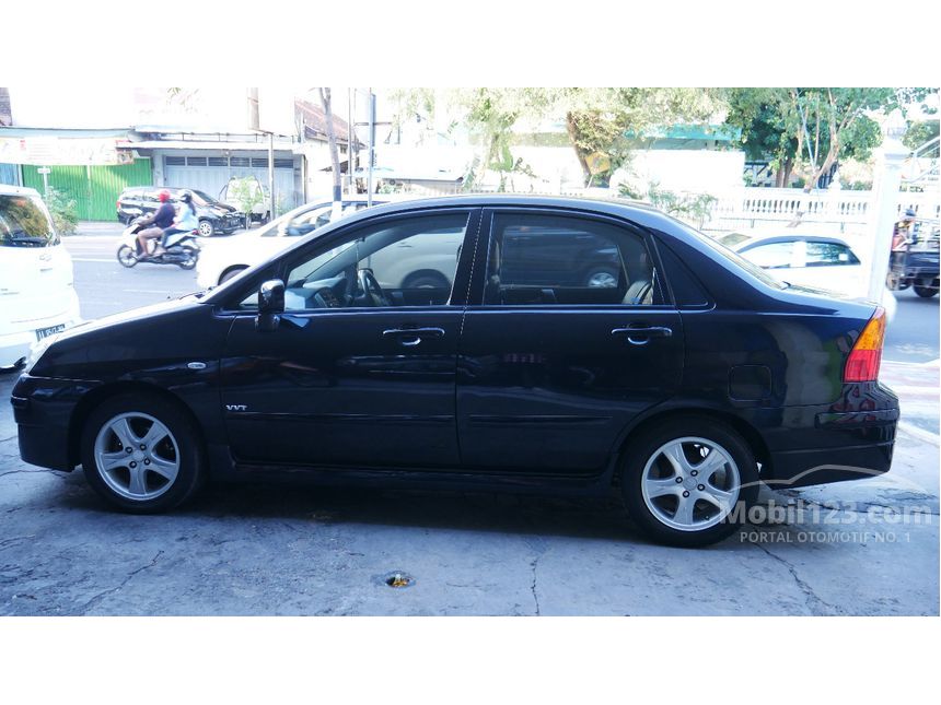  Jual  Mobil  Suzuki  Baleno  2005 Series 1 1 5 di Yogyakarta 