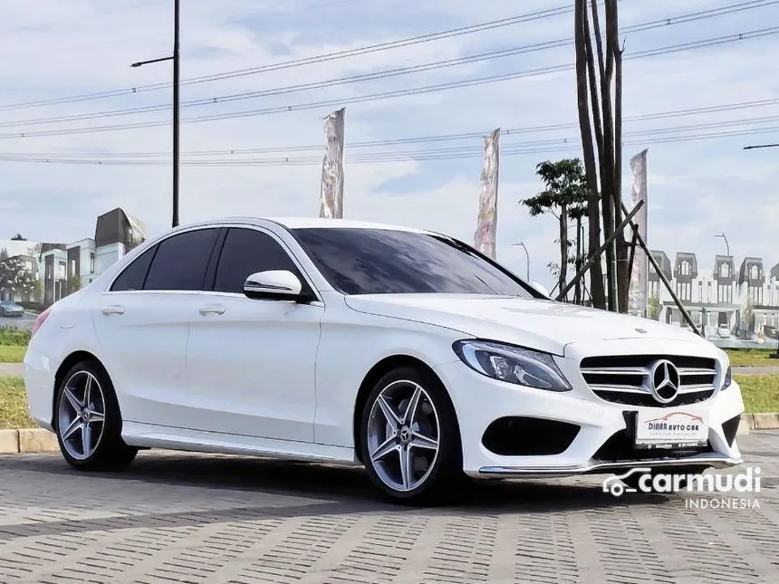 2018 Mercedes-Benz C200 AMG Line Sedan