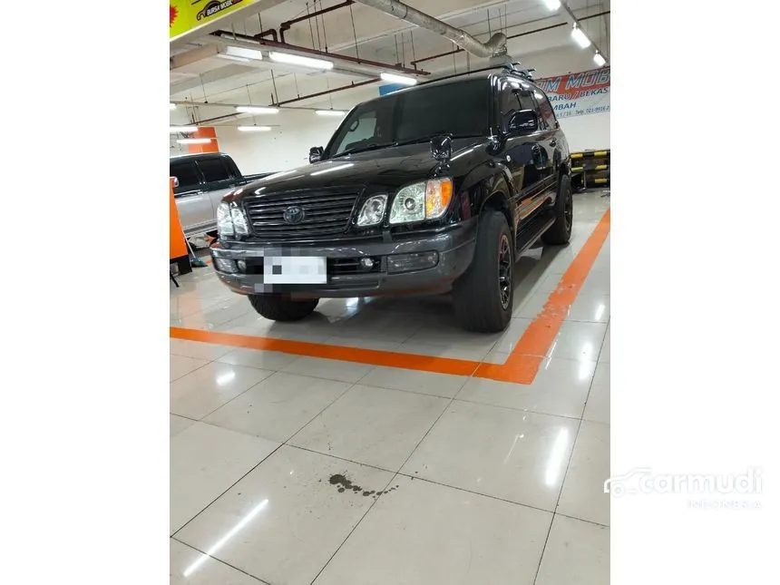 2004 Toyota Land Cruiser Cygnus V8 Wagon