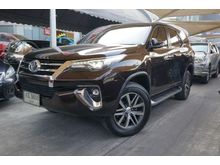 2018 Toyota Fortuner 2.4 (ปี 15-18) V 4WD SUV