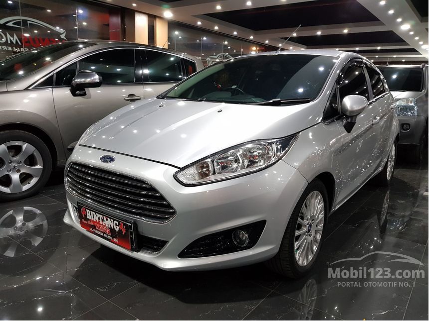 Jual Mobil Ford Fiesta 2013 Sport 1.6 di Jawa Barat Automatic Hatchback