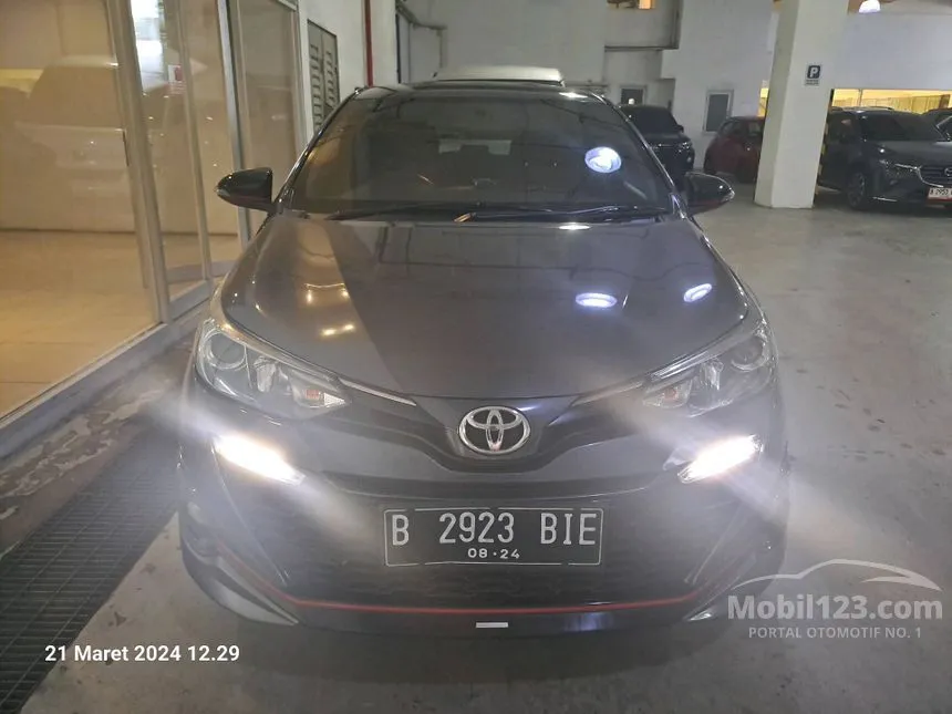 Jual Mobil Toyota Yaris 2019 TRD Sportivo 1.5 di DKI Jakarta Automatic Hatchback Abu
