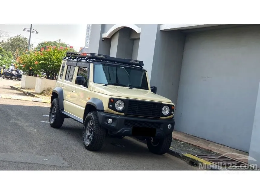 2025 Suzuki Jimny 5 Door (2 Tone) SUV