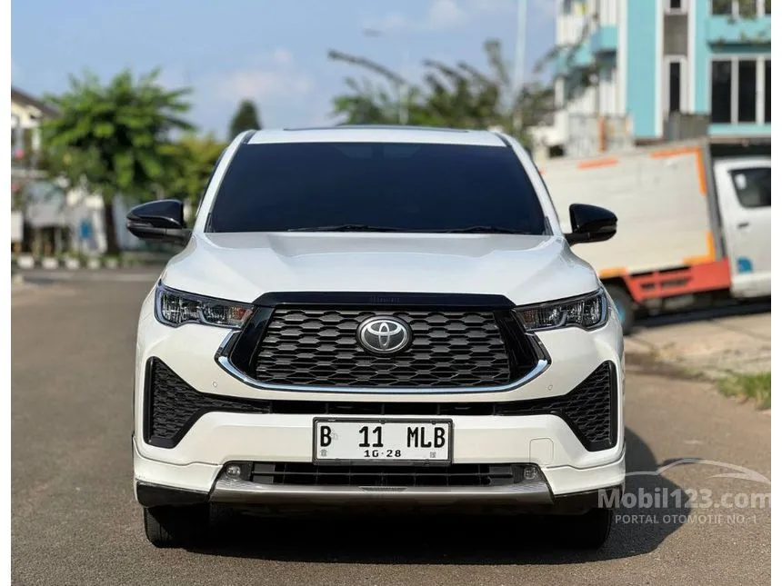 2023 Toyota Kijang Innova Zenix V HV Modellista (Non Premium Color) MPV