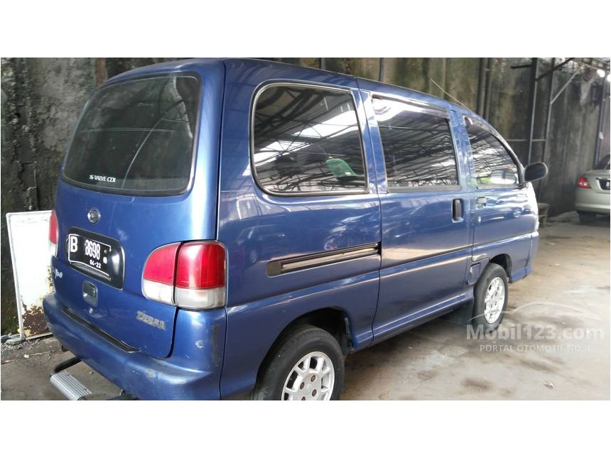 Jual Mobil Daihatsu  Zebra  2005 ZL 1 3 di DKI Jakarta 