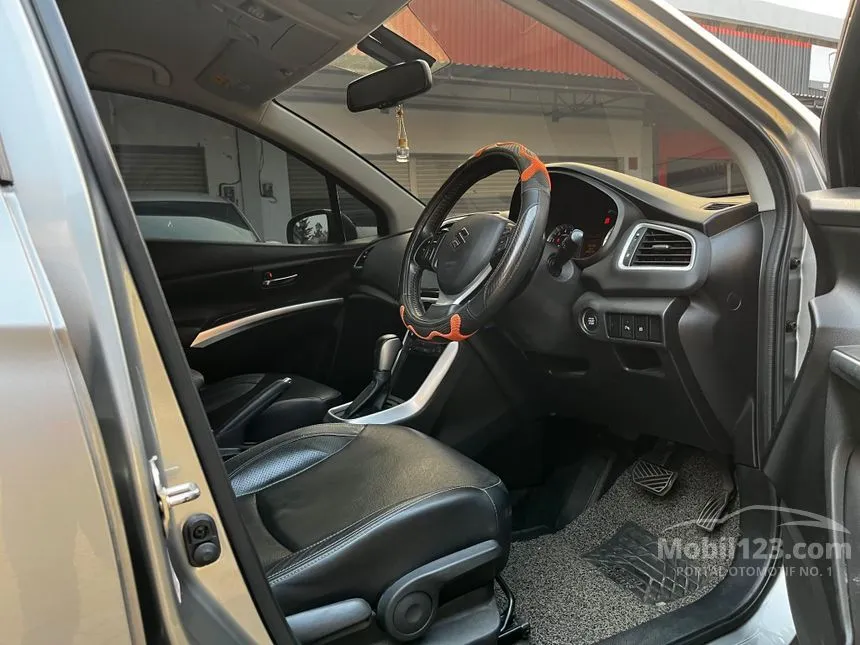 2022 Suzuki SX4 S-Cross Hatchback