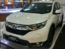 (DP RINGAN DAN PROMO AKHIR TAHUN) 2019 Honda CR-V 1,5 VTEC SUV