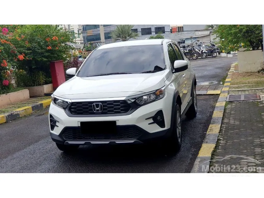 2025 Honda WR-V E SUV