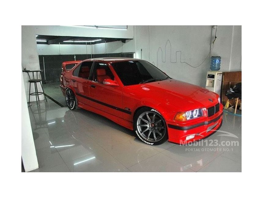  Jual  Mobil  BMW  323i  1997 E36  2 5 Automatic 2 5 di DKI 