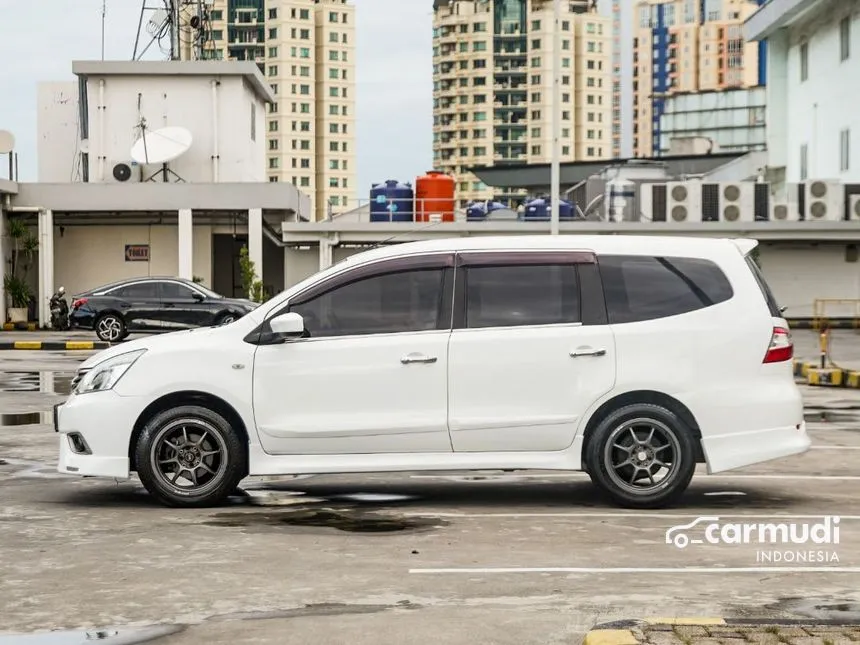 2014 Nissan Grand Livina XV MPV