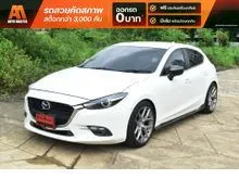 2017 Mazda 3 2.0 (ปี 14-18) S Sports Hatchback
