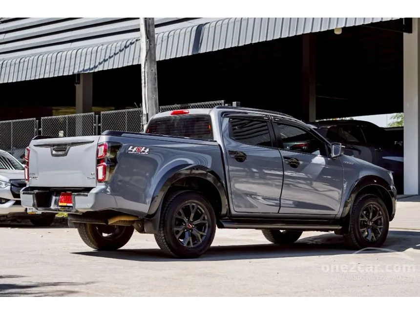 2022 Isuzu D-MAX Vcross M Cab-4 Pickup