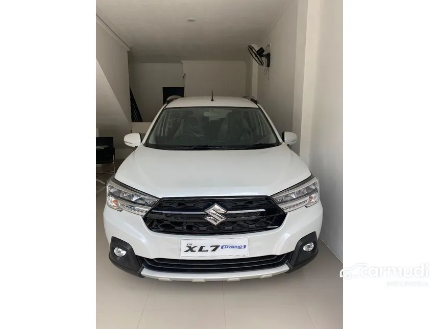 Jual Mobil Suzuki XL7 2024 BETA Hybrid 1.5 di Jawa Barat Automatic Wagon Putih Rp 268.200.000