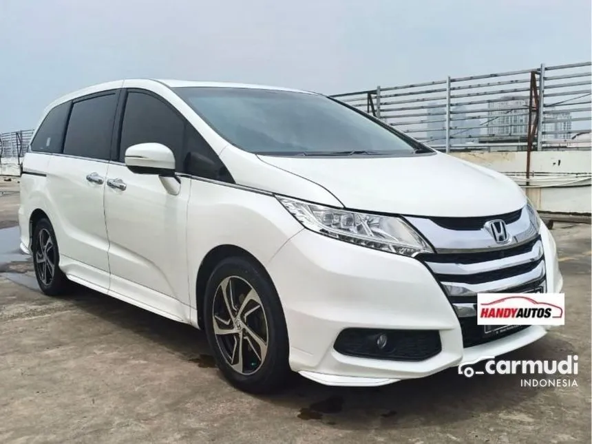 Jual Mobil Honda Odyssey 2014 Prestige 2.4 2.4 di Banten Automatic MPV Putih Rp 279.000.000