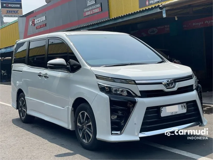 2019 Toyota Voxy MPV