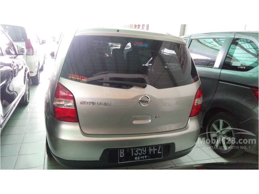 Jual Mobil  Nissan Grand  Livina  2012  XV  1 5  di Jawa Barat 