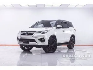 2017 Toyota FORTUNER 2.8 TRD Sportivo (Blacktop) SUV