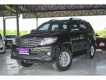 2012 Toyota Fortuner 3.0 (ปี 12-15) V SUV 4WD