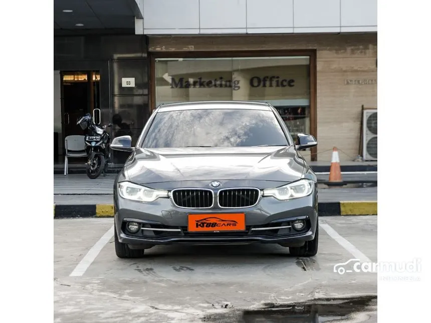 2018 BMW 320i Sport Sedan