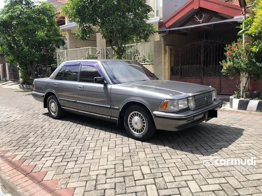 1989 Toyota Crown Sedan