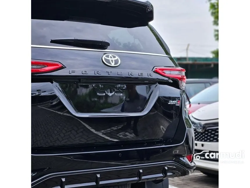 2026 Toyota Fortuner VRZ TSS GR Parts Aero Package (Premium Color) SUV