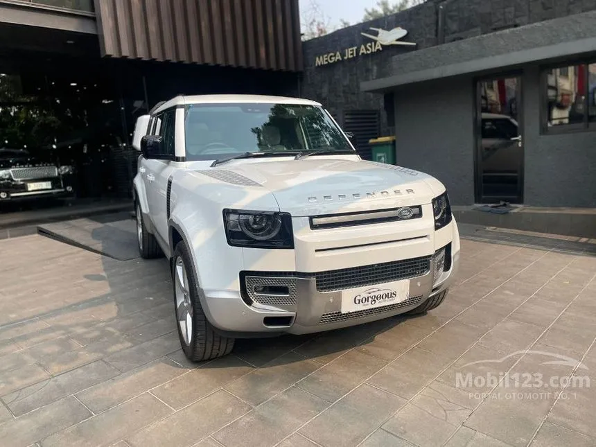 2024 Land Rover Defender 130 P400 First Edition SUV