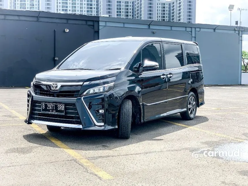 2020 Toyota Voxy MPV