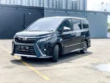 2020 Toyota Voxy 2.0 Wagon DP murah cuma 37 juta