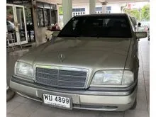 1997 Mercedes-Benz C220 2.2 W202 (ปี 93-00) Sedan