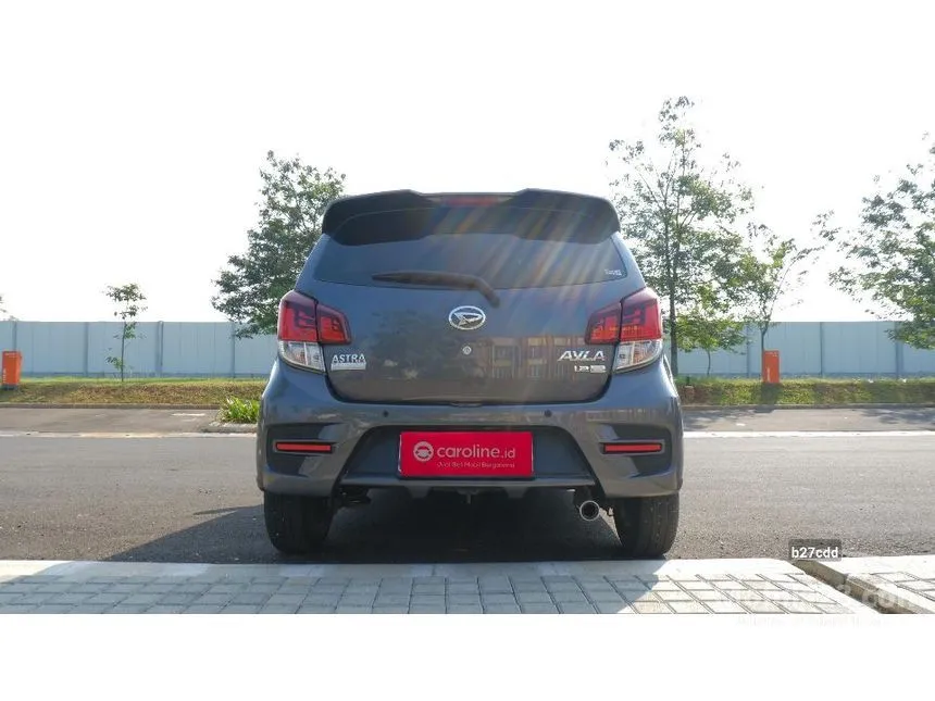 2017 Daihatsu Ayla R Hatchback