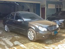 2005 Mercedes-Benz C240 2.6 Elegance Sedan