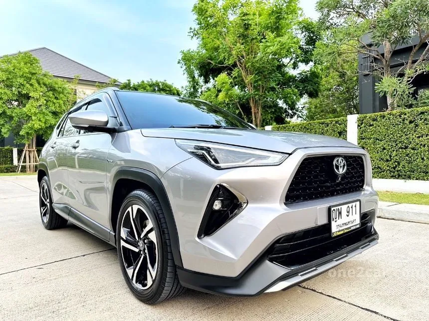 2024 Toyota Yaris Cross HEV Premium Luxury SUV