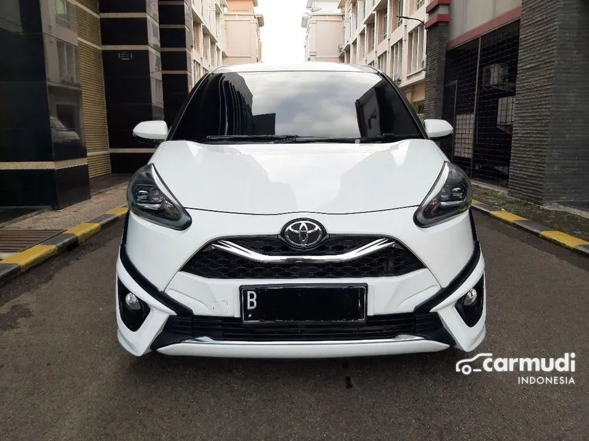Jual Mobil Toyota Sienta 2020 Q 1.5 di DKI Jakarta Automatic MPV Putih Rp 222.000.000