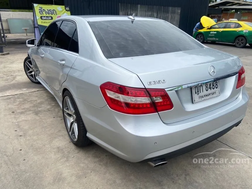 2011 Mercedes-Benz E250 Elegance CDI BlueEFFICIENCY Sedan