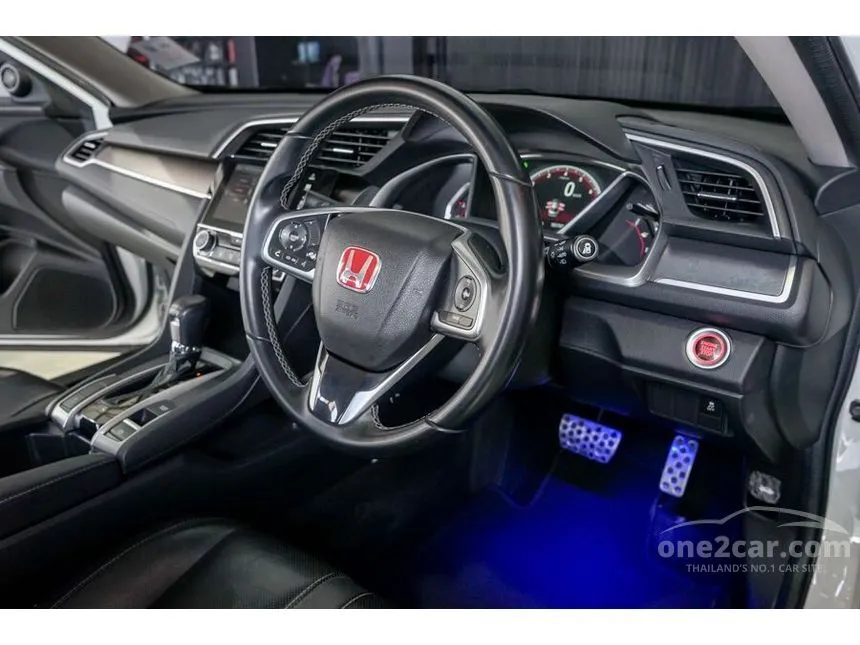 2017 Honda Civic Turbo RS Sedan