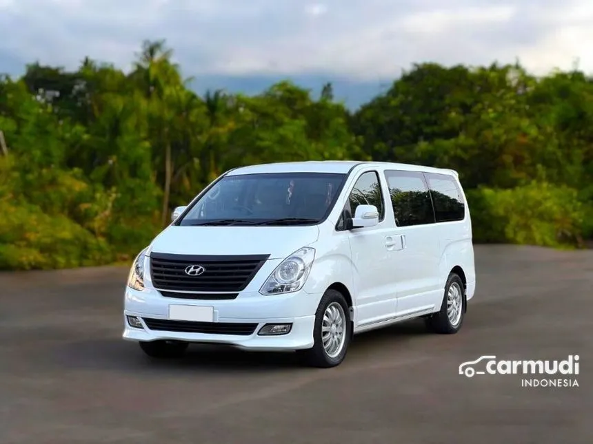 2012 Hyundai H-1 Elegance MPV