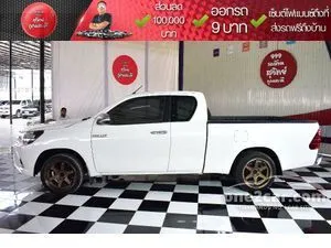 2017 Toyota HILUX REVO 2.7 J Plus Smart Cab Pickup