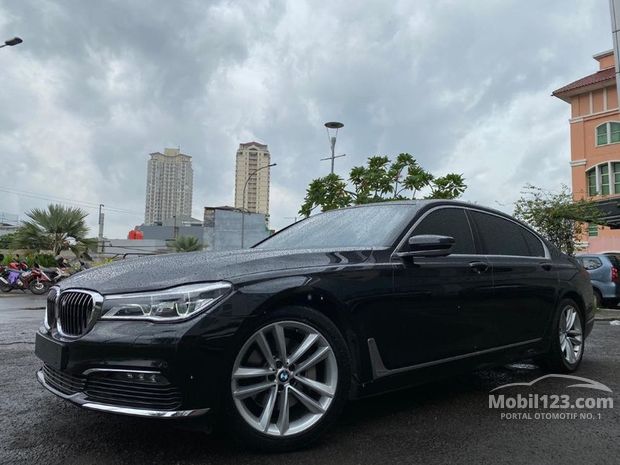 730Li BMW  Murah  186 mobil  bekas dijual Mobil123