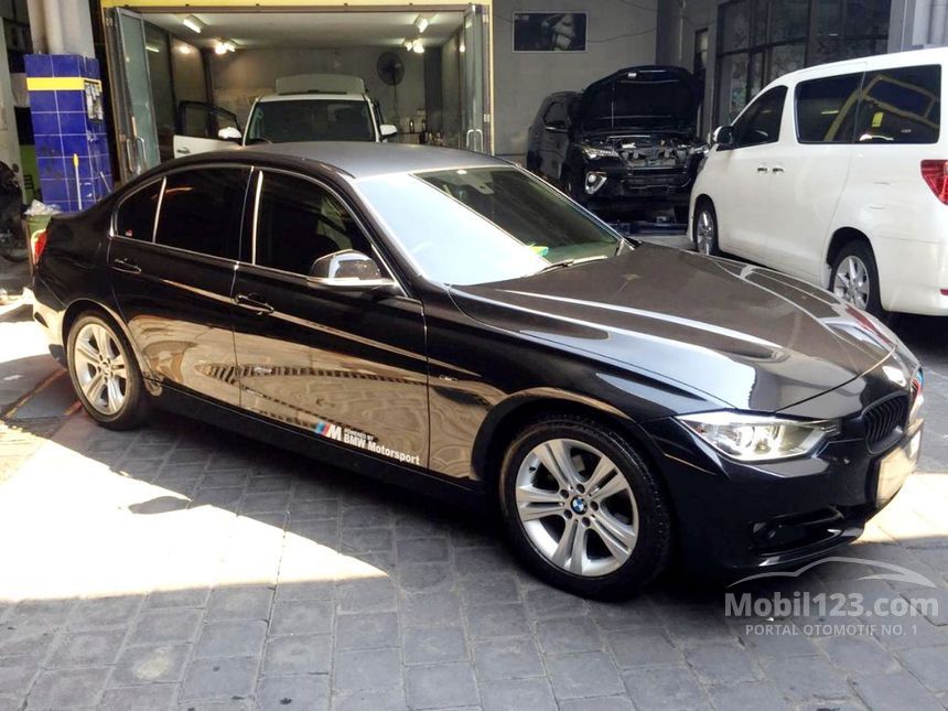 Jual Mobil BMW 320i 2014 Sport 2 0 di Jawa Tengah Jual Mobil BMW 320i 2014 Sport 2 0 di Jawa Tengah