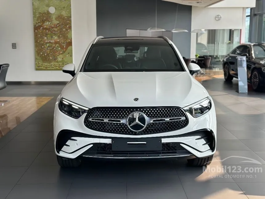 2025 Mercedes-Benz GLC300 AMG Line 4MATIC SUV