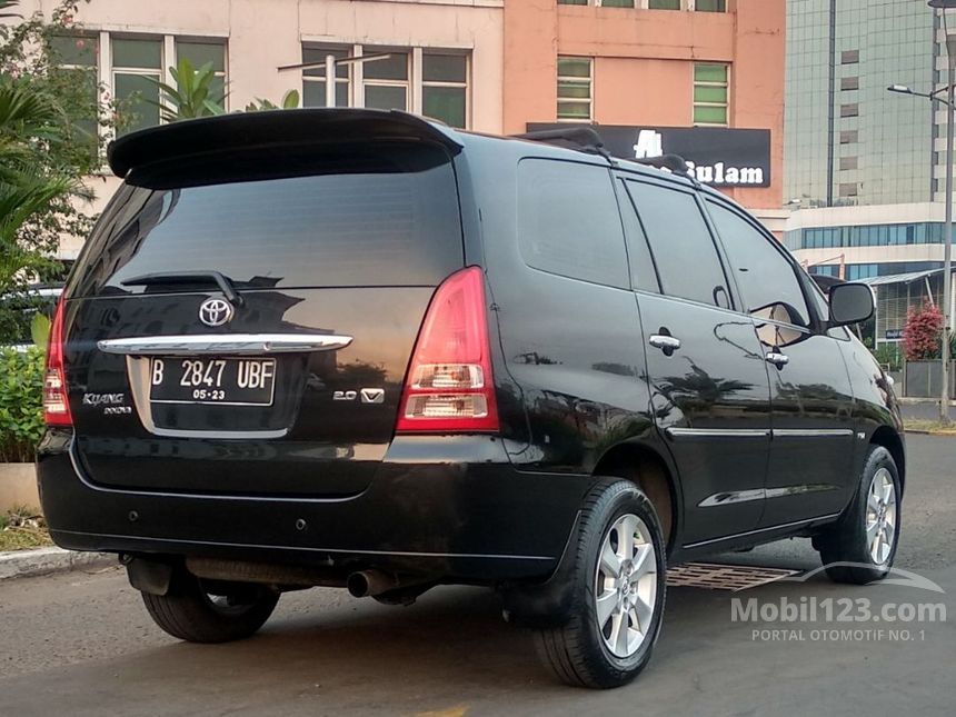  Jual  Mobil Toyota Kijang  Innova  2006  V  2 0 di DKI Jakarta 