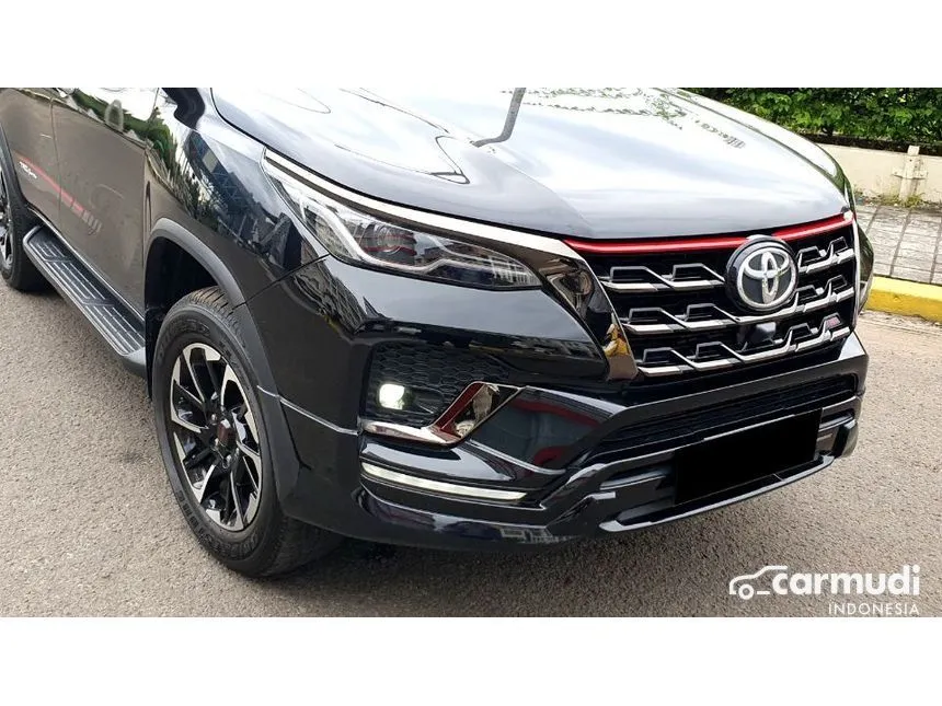 2020 Toyota Fortuner VRZ TRD 4X2 SUV