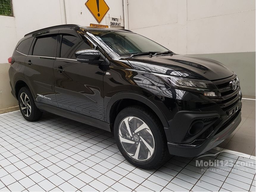 Jual Mobil Toyota Rush 2018 TRD Sportivo 1.5 di DKI 